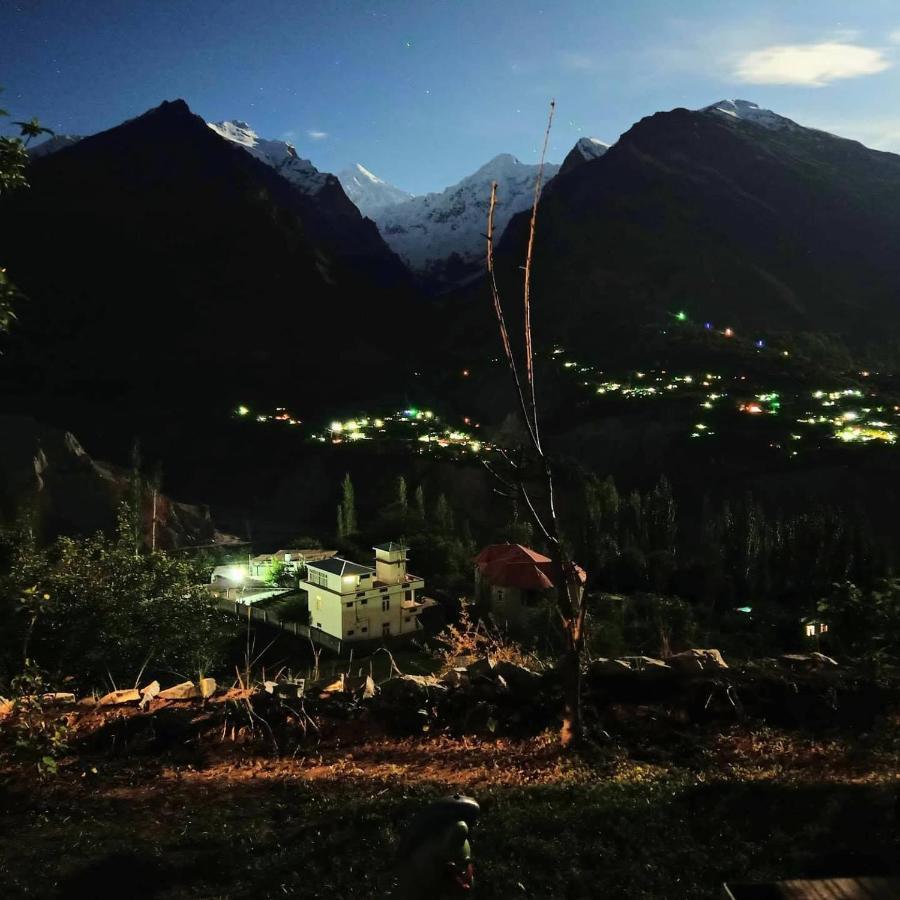Backpackers Stories By Old Hunza Inn Karimabad  Екстер'єр фото